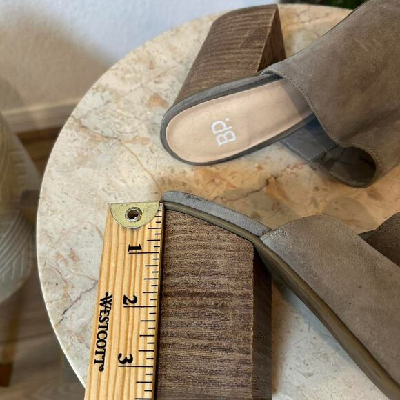 BP Grey suede peep-toe mules with a chunky heel 8.5 - Picture 3 of 8